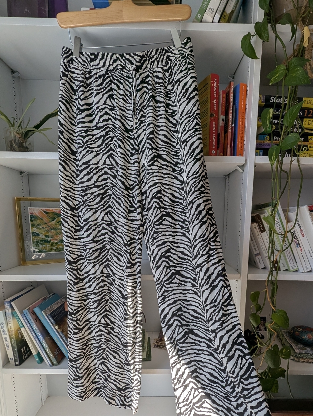 Charlie B Zebra Print Wide Leg Pants Lightweight Size Medium Summer